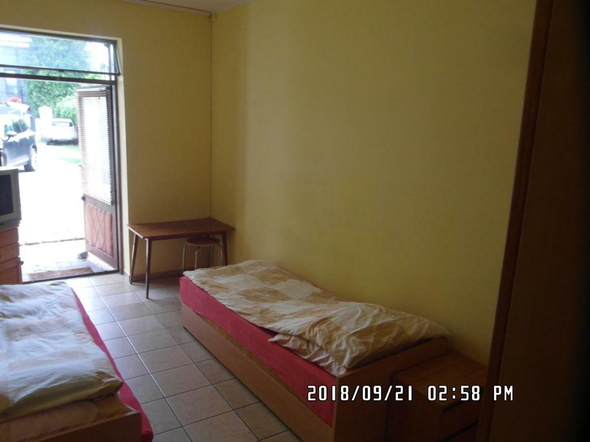 Iwona Hostel - Budget Rooms With Private Bathrooms Sopot Dış mekan fotoğraf