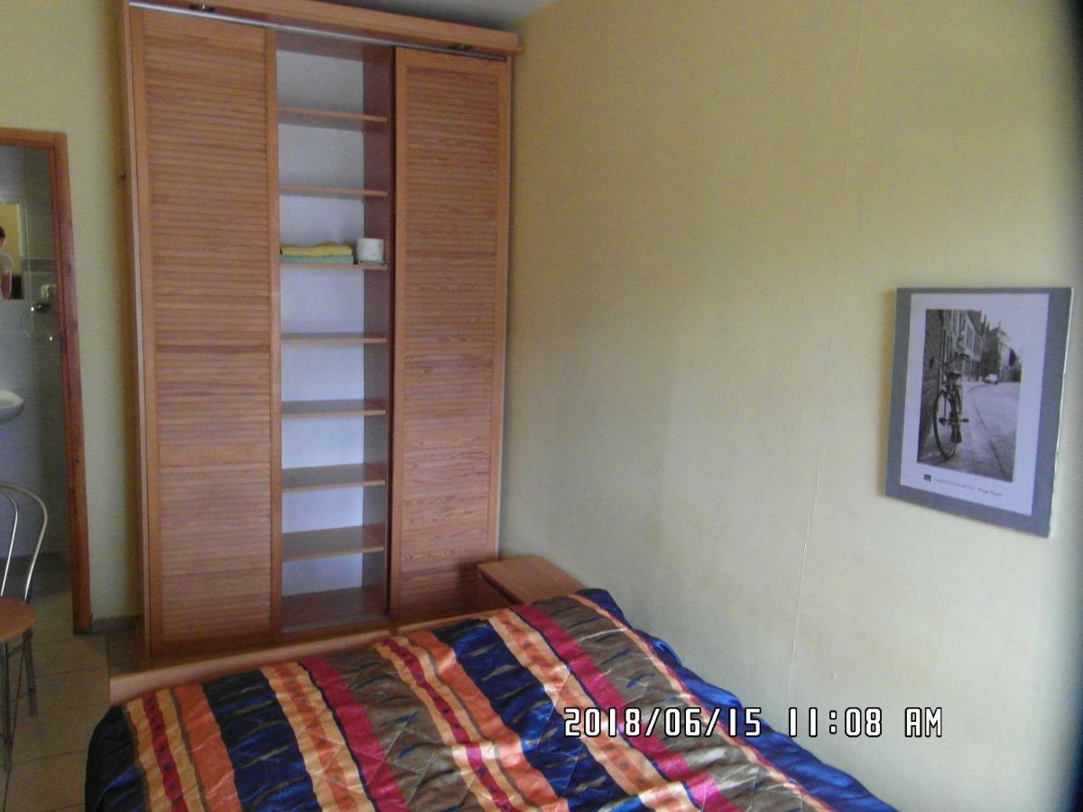 Iwona Hostel - Budget Rooms With Private Bathrooms Sopot Dış mekan fotoğraf
